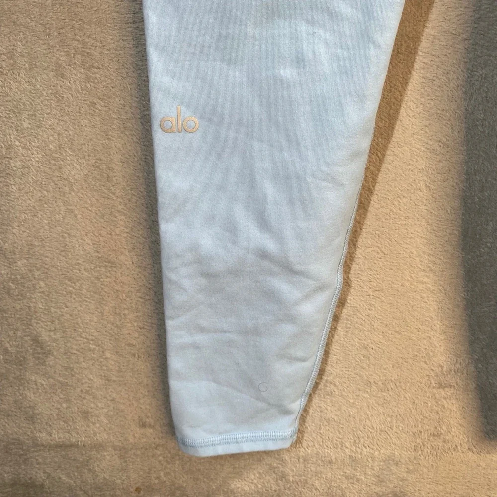 Alo Yoga High-Waist Airbrush Leggings Womens Small Light Blue 7/8 Activewear